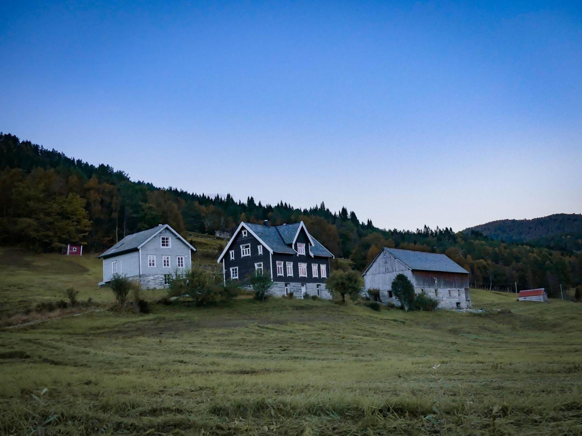 Heggjabygda Gjestegard, Nordfjordeid Bagian luar foto